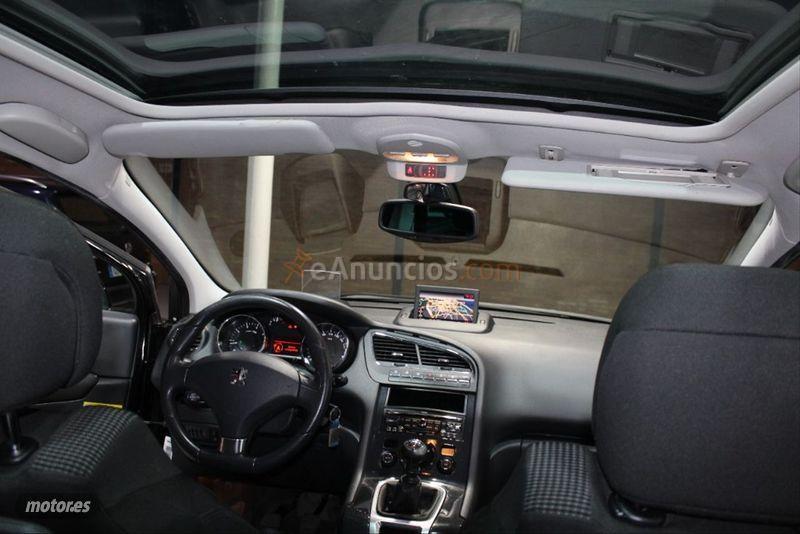 Peugeot 5008 Premium 1.6 THP 156 de 2010 con 90.000 Km por 9.490 EUR. en Barcelona