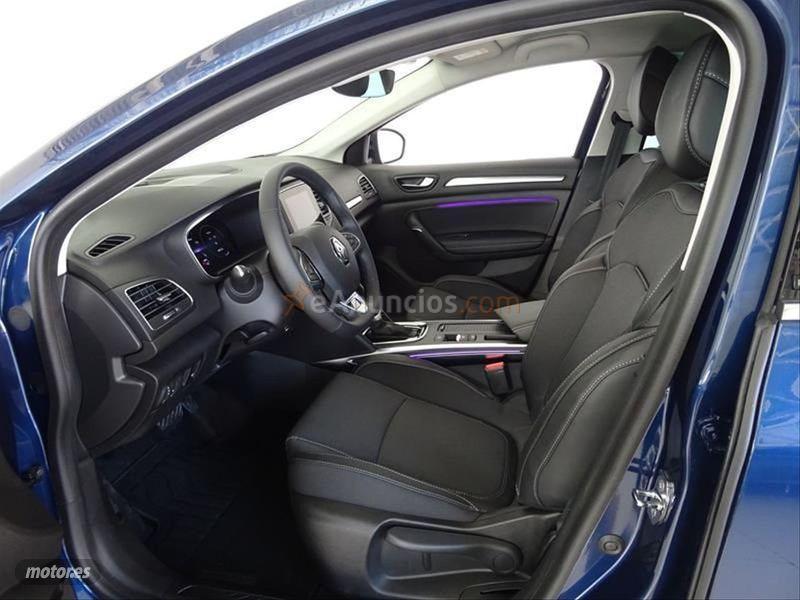 Renault Megane S.T. Zen ETECH Hibrido ench. 117kW de 2021 con 3.400 Km por 28.000 EUR. en Malaga