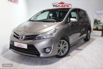 Toyota Verso 115D Advance 7pl. de 2014 con 198.000 Km por 10.290 EUR. en Barcelona