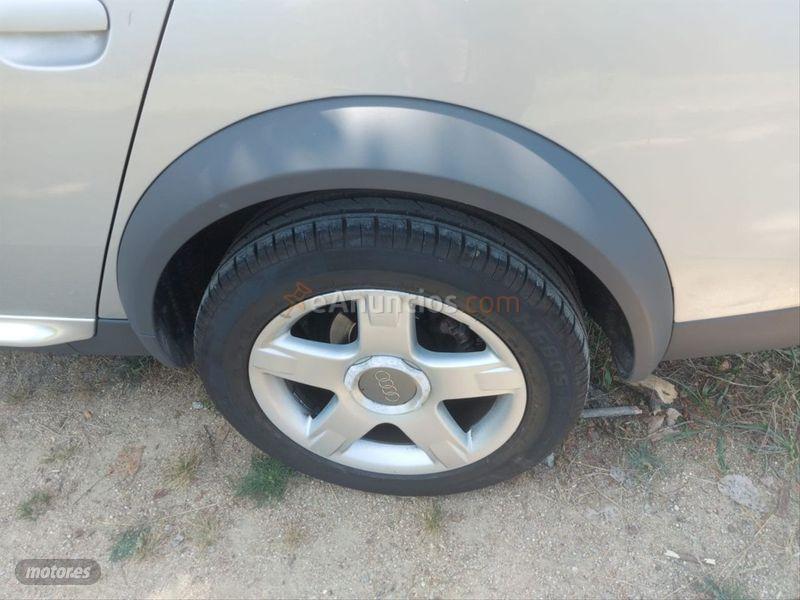 Audi Allroad Quattro 2.5TDI quattro tiptronic de 2004 con 245.000 Km por 5.500 EUR. en Ourense