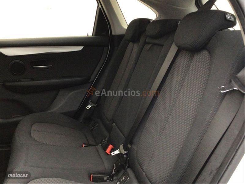 BMW Serie 2 218d de 2019 con 25.699 Km por 25.500 EUR. en Madrid