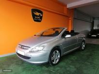 Peugeot 307 CC 2.0 16v de 2005 con 73.134 Km por 4.900 EUR. en Asturias