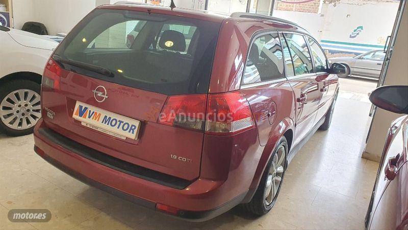 Opel Vectra Elegance 1.9 CDTI 16v SW de 2007 con 160.000 Km por 5.900 EUR. en Las Palmas