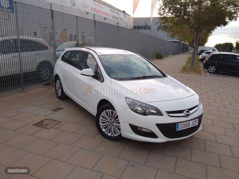Opel Astra 1.6 CDTi SS 136 CV Selective ST de 2015 con 123.000 Km por 8.490 EUR. en Barcelona
