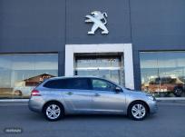 Peugeot 308 SW Style 1.6 BlueHDi 88KW 120CV de 2017 con 76.000 Km por 15.175 EUR. en Lleida