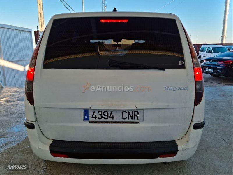 Fiat Ulysse 2.0 JTD 16v Dynamic de 2004 con 272.449 Km por 3.999 EUR. en Badajoz