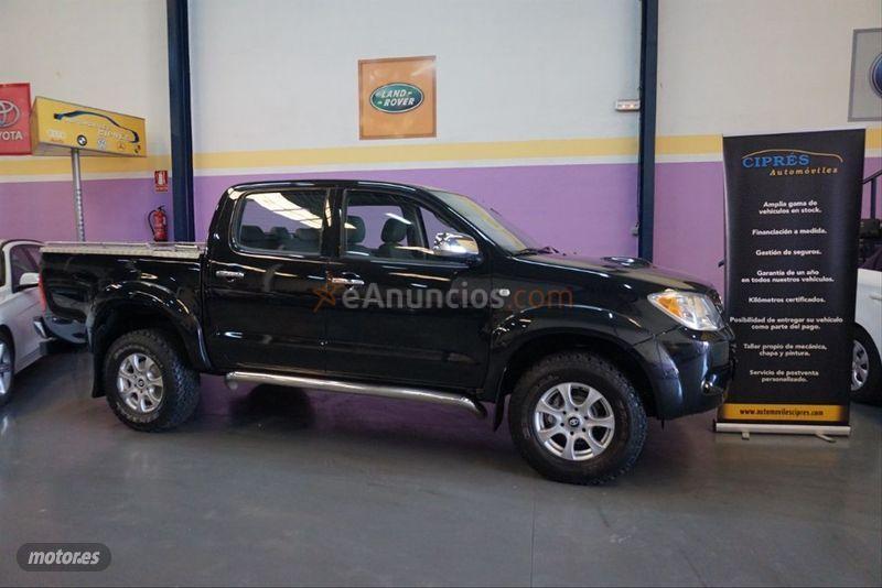 Toyota Hilux 3.0 D4D Doble Cabina VXL 4x4 de 2007 con 227.120 Km por 19.900 EUR. en Malaga