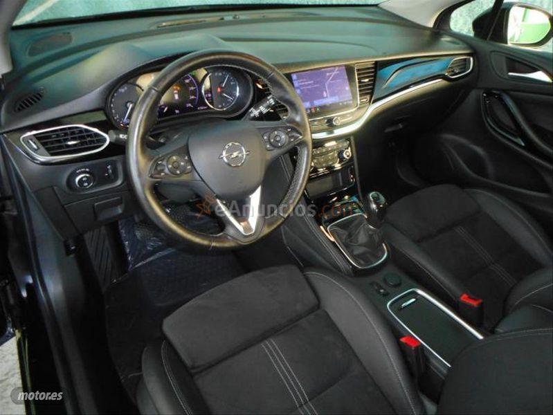 Opel Astra  de 2020 con 47.583 Km por 17.960 EUR. en A Coruna