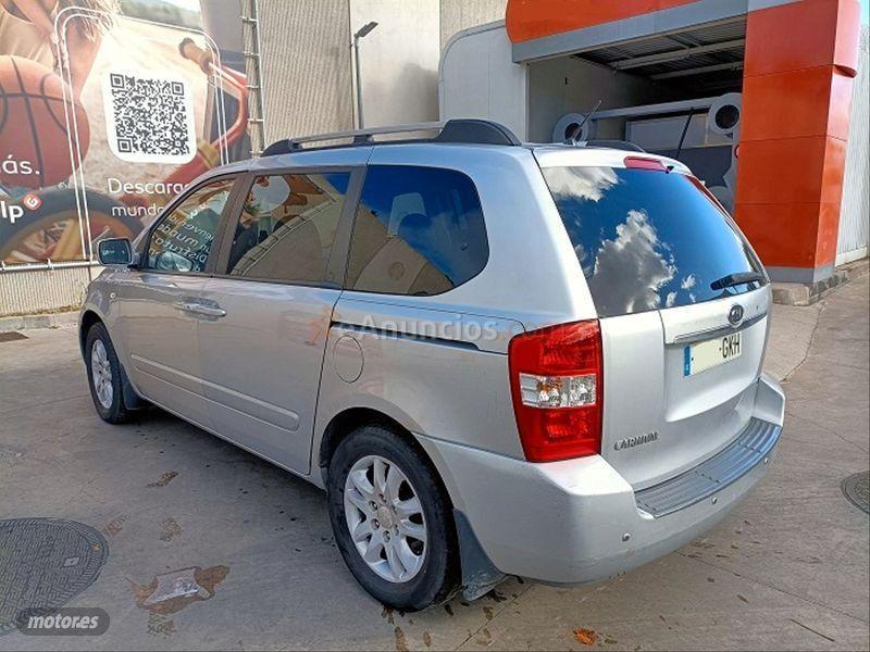Kia Carnival 2.9 CRDi VGT Concept de 2008 con 310.000 Km por 2.800 EUR. en Madrid