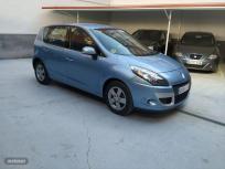 Renault Scenic Dynamique 1.5dCi 105cv eco2 de 2010 con 206.000 Km por 4.500 EUR. en Madrid