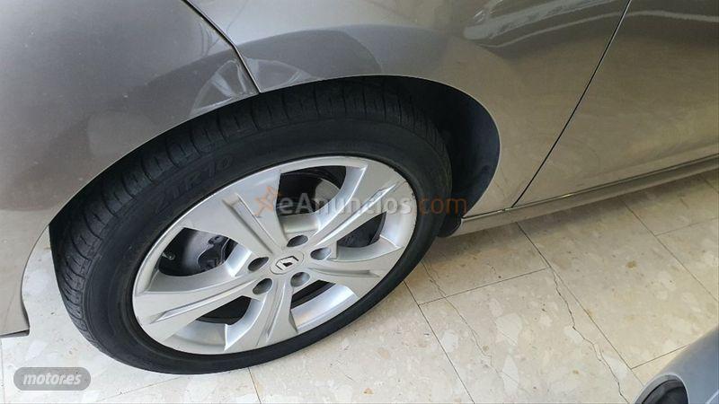 Renault Megane CoupeCabrio Dynamique TCE 130cv de 2011 con 130.000 Km por 8.490 EUR. en Las Palmas