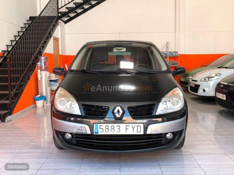 Renault Grand Scenic Dynamique 5 plazas 2.0 16V Auto de 2007 con 113.975 Km por 4.500 EUR. en Madrid