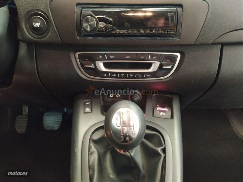 Renault Scenic Expression 1.5dCi 105cv eco2 de 2010 con 160.000 Km por 5.900 EUR. en Castellon