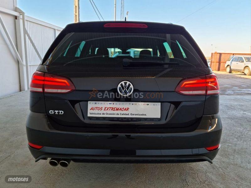 Volkswagen Golf GTD 2.0 TDI 135kW 184CV DSG Variant de 2017 con 142.896 Km por 18.999 EUR. en Badajoz