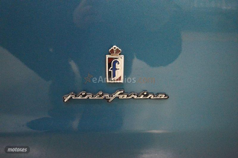 Ford Focus 1.6 CC Trend de 2010 con 179.000 Km por 6.500 EUR. en Barcelona