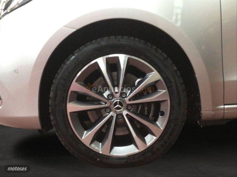 Mercedes Clase V 300 d Clase V Largo de 2020 con 20 Km por 64.420 EUR. en Madrid