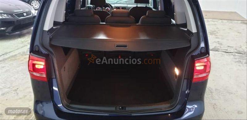 Volkswagen Touran 1.6 TDI 105cv DSG Edition de 2012 con 276.000 Km por 7.900 EUR. en Murcia