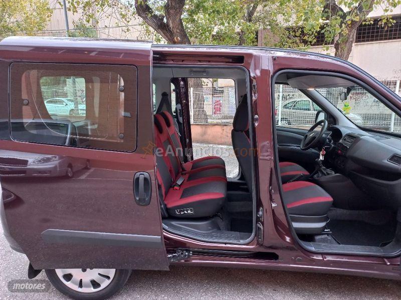 Fiat Doblo Panorama Dynamic 1.6 Multijet 90cv de 2013 con 65.000 Km por 9.900 EUR. en Barcelona