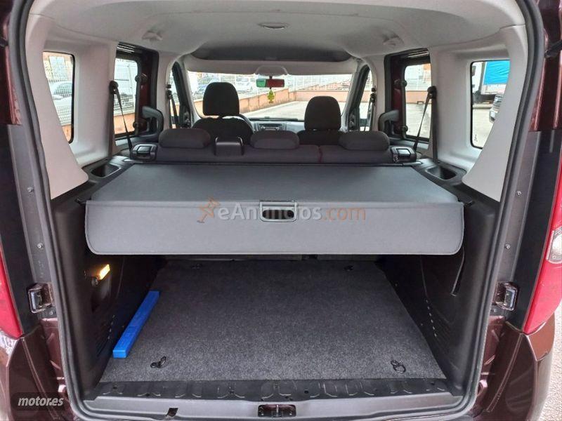 Fiat Doblo Panorama Dynamic 1.6 Multijet 90cv de 2013 con 65.000 Km por 9.900 EUR. en Barcelona