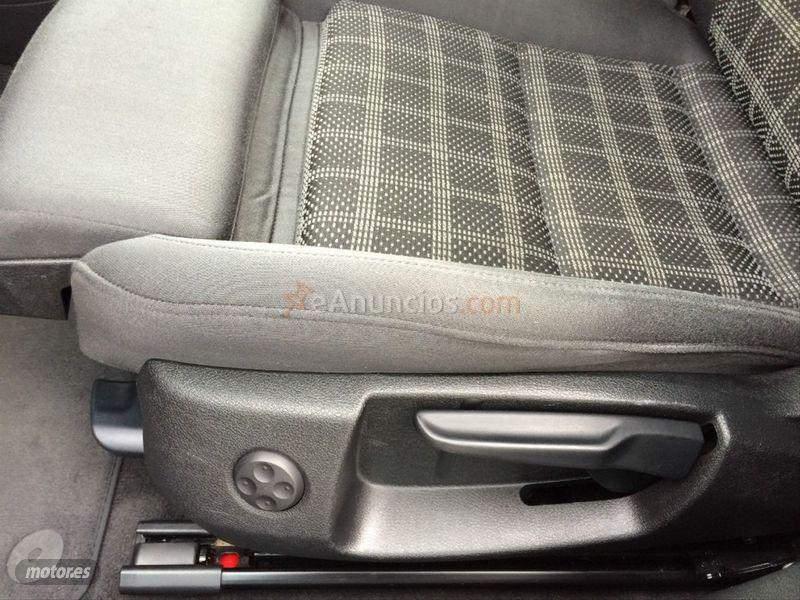 Audi A4 Avant 2.0 TDI 143cv DPF de 2010 con 150.800 Km por 16.500 EUR. en Pontevedra