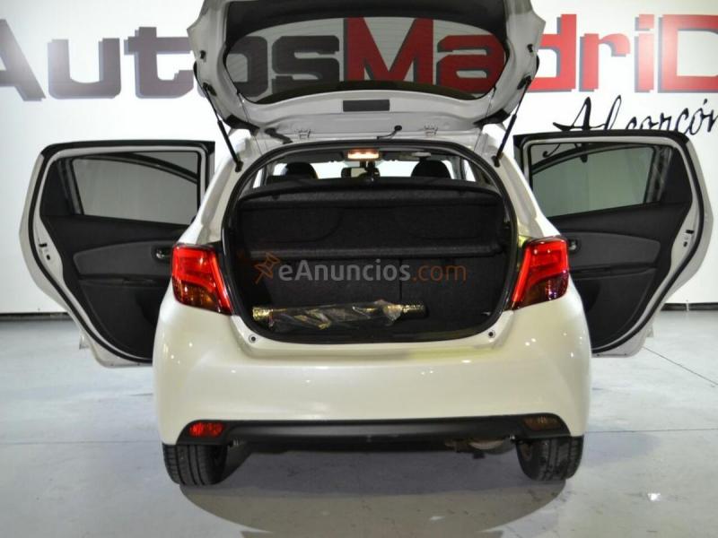 Toyota Yaris Hybrid Advance