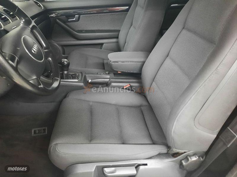 Audi A4 2.5 TDI Cabrio de 2005 con 345.000 Km por 4.500 EUR. en Barcelona