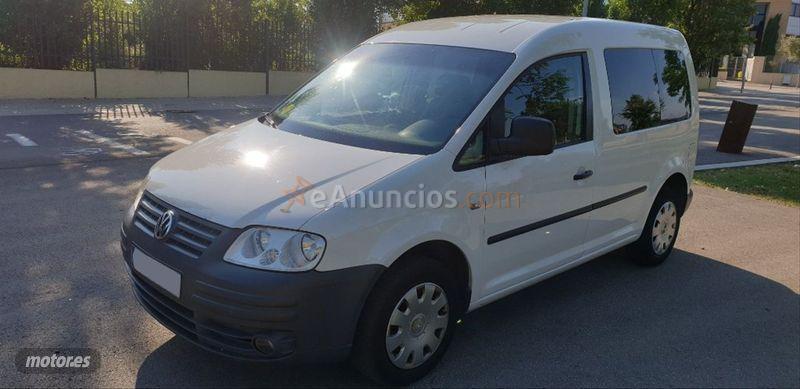 Volkswagen Caddy Kombi 1.9 TDI 105cv 5 plazas de 2008 con 400.000 Km por 4.500 EUR. en Barcelona