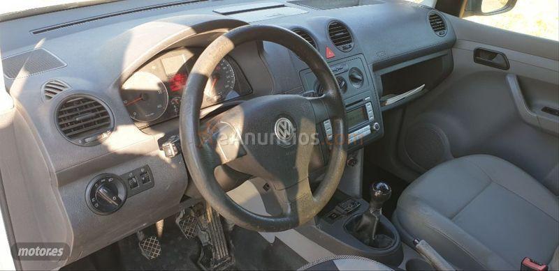 Volkswagen Caddy Kombi 1.9 TDI 105cv 5 plazas de 2008 con 400.000 Km por 4.500 EUR. en Barcelona