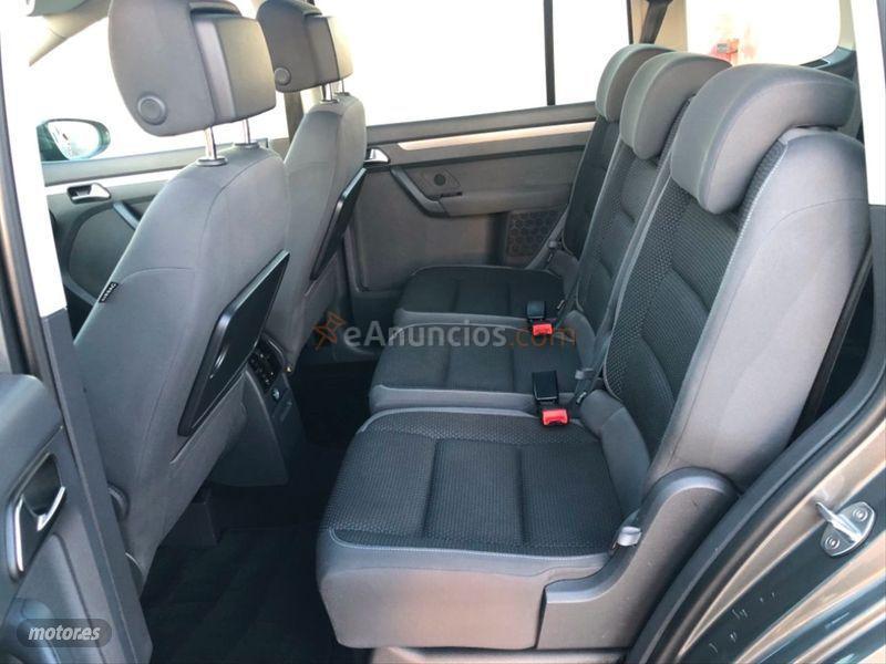 Volkswagen Touran 1.6 TDI 105cv Advance de 2013 con 116.000 Km por 12.900 EUR. en Barcelona