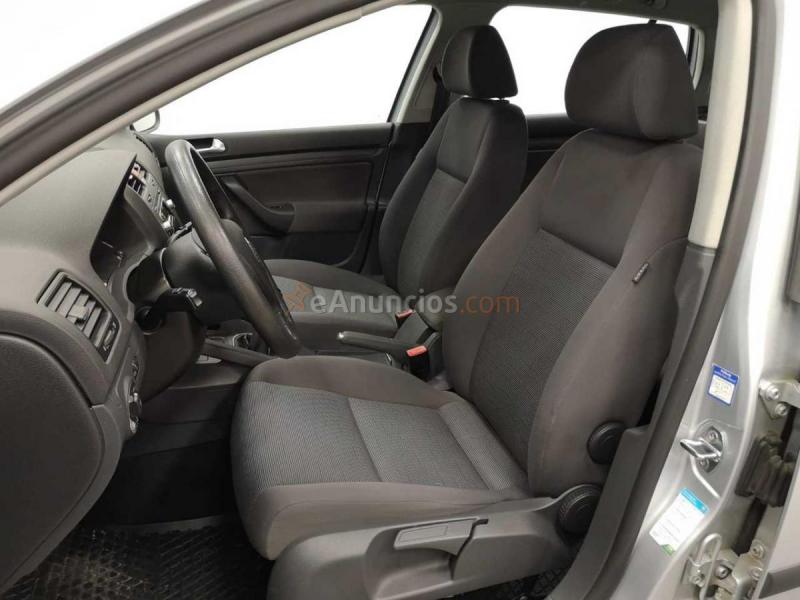 Volkswagen Golf 1.9 TDI BMT 