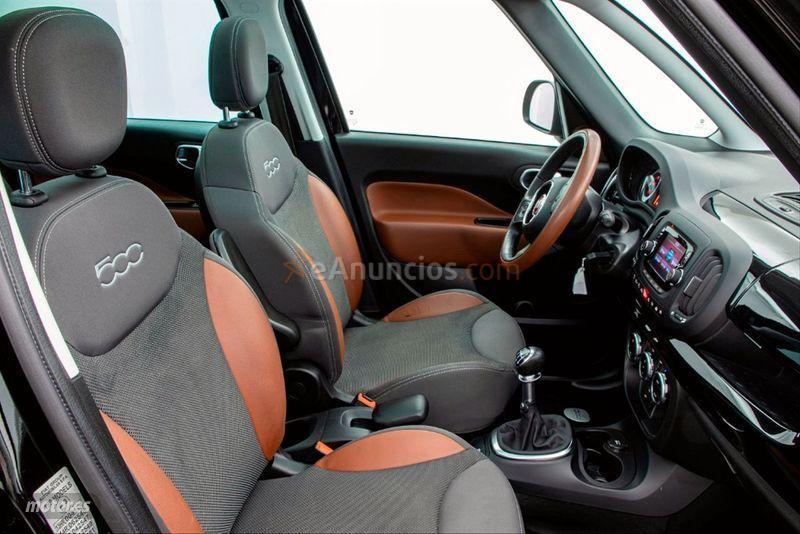 Fiat 500L 1.6 16v Multijet II 120CV SS Trekking de 2014 con 107.000 Km por 8.690 EUR. en Barcelona