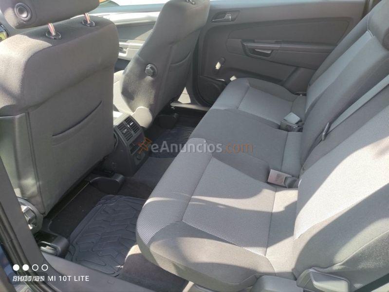 Opel Zafira 1.7 CDTi 125 CV Family de 2012 con 190.000 Km por 7.900 EUR. en Castellon