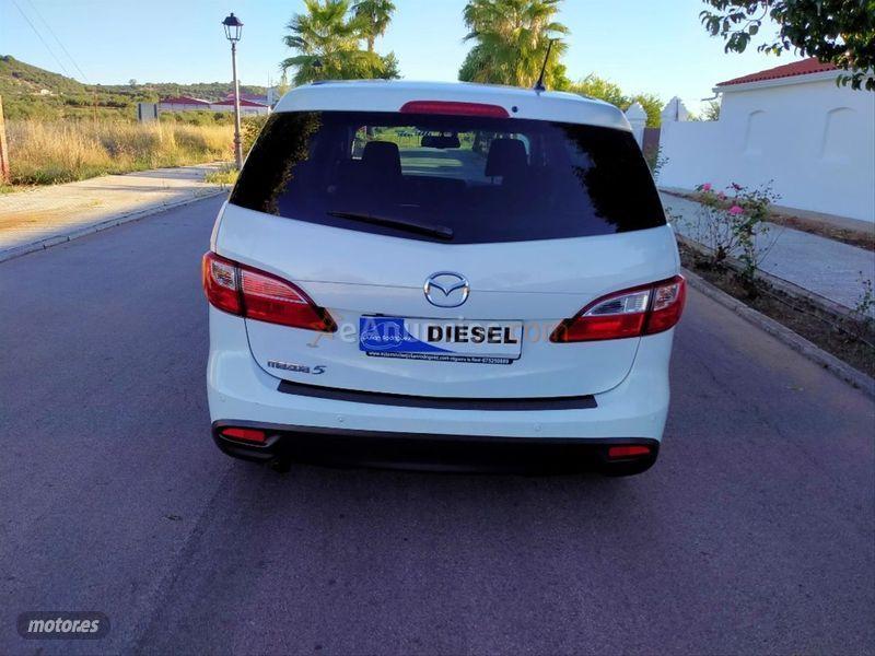 Mazda Mazda5 1.6 CRTD 115cv Luxury de 2015 con 189.000 Km por 10.799 EUR. en Badajoz