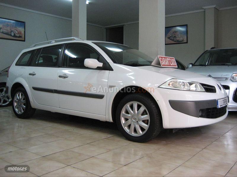 Renault Megane Grand Tour Dynamique 1.6 16v de 2008 con 129.000 Km por 4.250 EUR. en Castellon