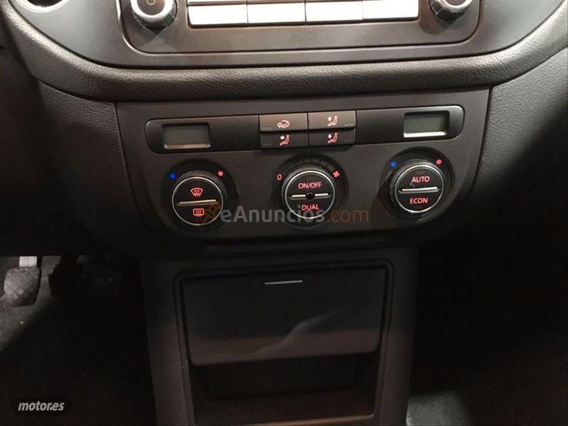 Volkswagen Golf Plus 1.6 FSI Trendline de 2007 con 334.000 Km por 2.999 EUR. en Madrid