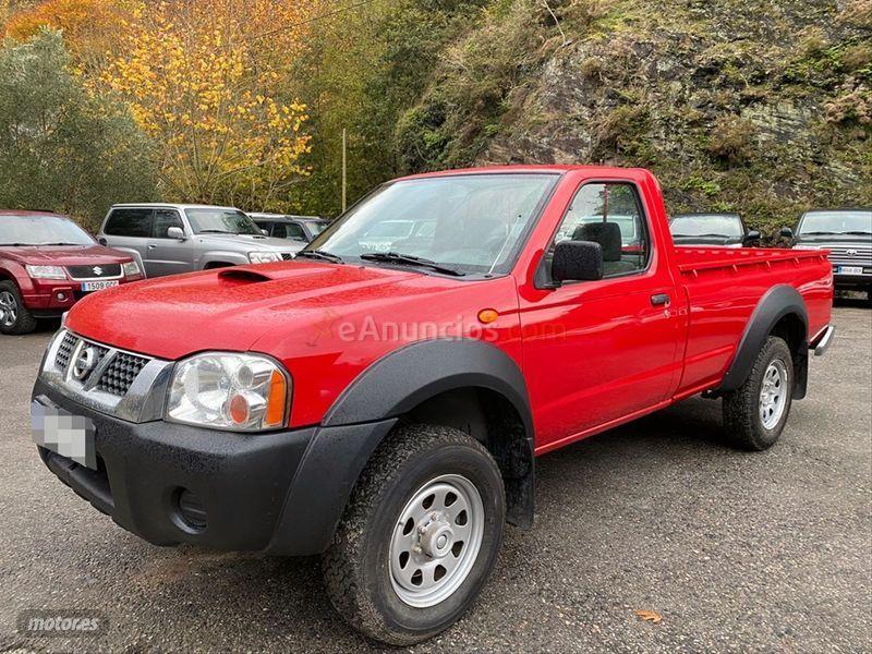 Nissan Pick up 4X4 Cabina Simple de 2005 con 197.000 Km por 9.900 EUR. en Navarra