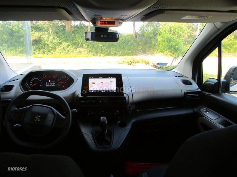 Peugeot Rifter Active Standard BlueHDi 73kW de 2019 con 27.032 Km por 19.600 EUR. en Asturias