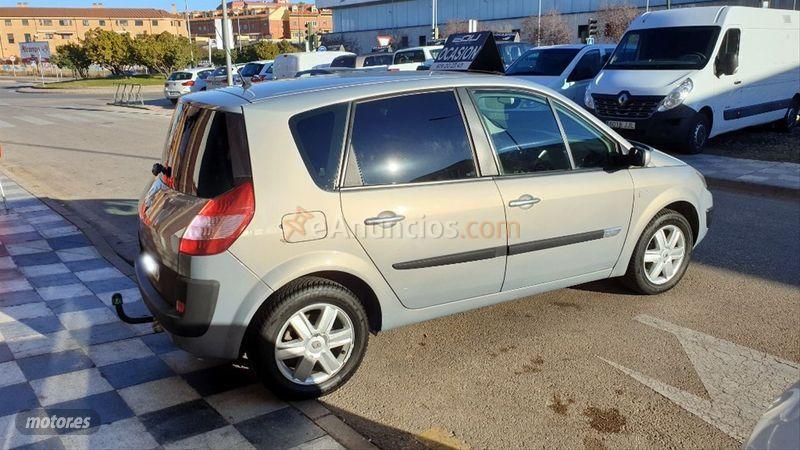 Renault Scenic CONFORT DYNAMIQUE 1.5DCI100 de 2004 con 56.000 Km por 4.990 EUR. en Cuenca