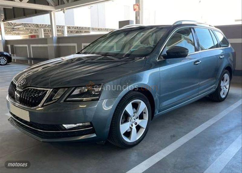 Skoda Octavia Combi 1.6 TDI 85KW 115CV DSG Style de 2017 con 48.000 Km por 15.900 EUR. en Cordoba