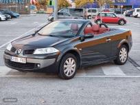 Renault Megane Coupecabrio Dynamique 1.6 16v de 2007 con 79.500 Km por 4.000 EUR. en Granada