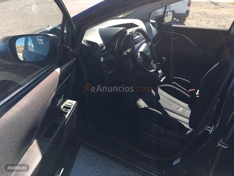 Mazda Mazda5 1.6 CRTD 115cv Style de 2012 con 130.000 Km por 11.400 EUR. en Granada