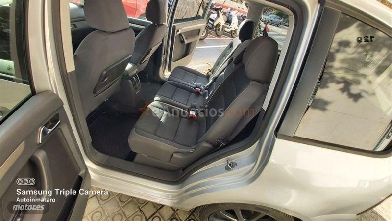 Volkswagen Touran 1.9 TDI 105cv Advance de 2010 con 197.000 Km por 8.900 EUR. en Barcelona