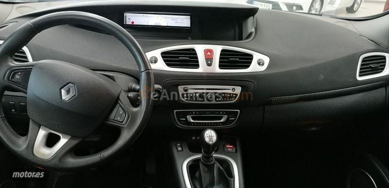 Renault Scenic Dynamique 1.5dCi 105cv eco2 de 2009 con 160.000 Km por 6.500 EUR. en Asturias