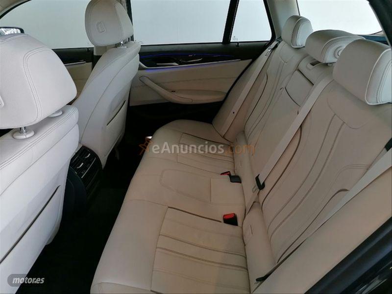 BMW Serie 5 520D TOURING de 2017 con 119.999 Km por 34.000 EUR. en Madrid
