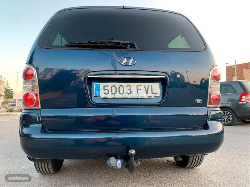 Hyundai Trajet 2.0 CRDi GLS de 2007 con 143.000 Km por 4.500 EUR. en Jaen