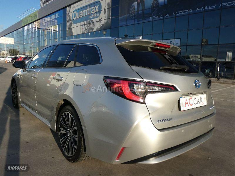 Toyota Corolla 1.8 125H STYLE ECVT TOURING SPORT de 2021 con 27.000 Km por 25.500 EUR. en Madrid