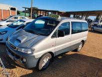 Hyundai H1 2.5 CRDi SVX 7 plazas de 2004 con 285.000 Km por 3.500 EUR. en Salamanca