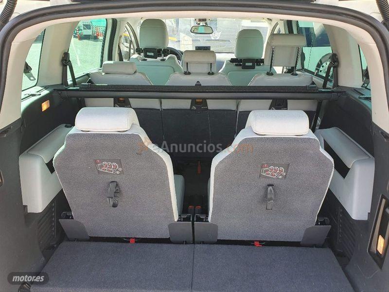 Peugeot 5008 Allure 1.6 HDI 115 FAP de 2013 con 143.850 Km por 9.900 EUR. en Cadiz