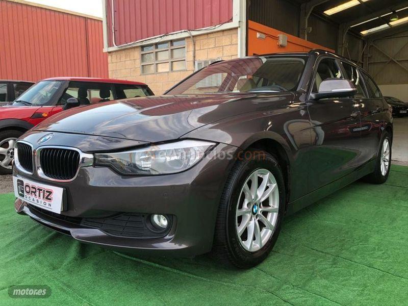 BMW Serie 3 318d Essential Edition Touring de 2013 con 230.000 Km por 10.999 EUR. en Cantabria