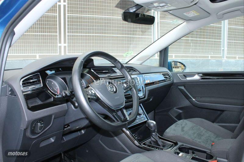 Volkswagen Touran Sport 2.0 TDI SCR 150CV BMT DSG de 2016 con 87.155 Km por 22.990 EUR. en Las Palmas